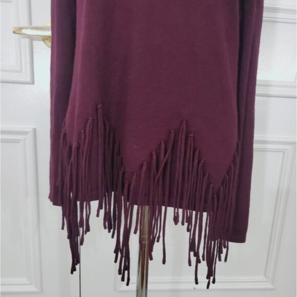 Y2K Carol Rose Soft Burgundy Fringe Knit Top - Picture 4 of 8